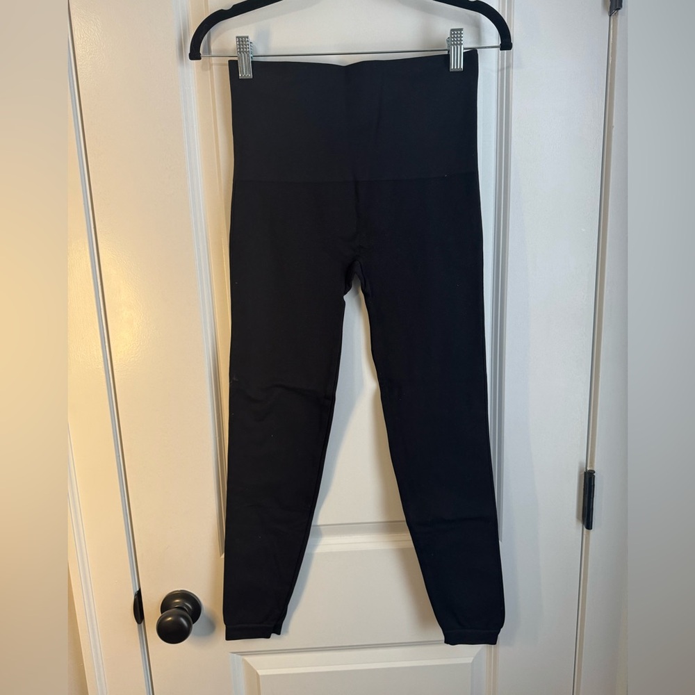 SPANX Ribbed Leggings